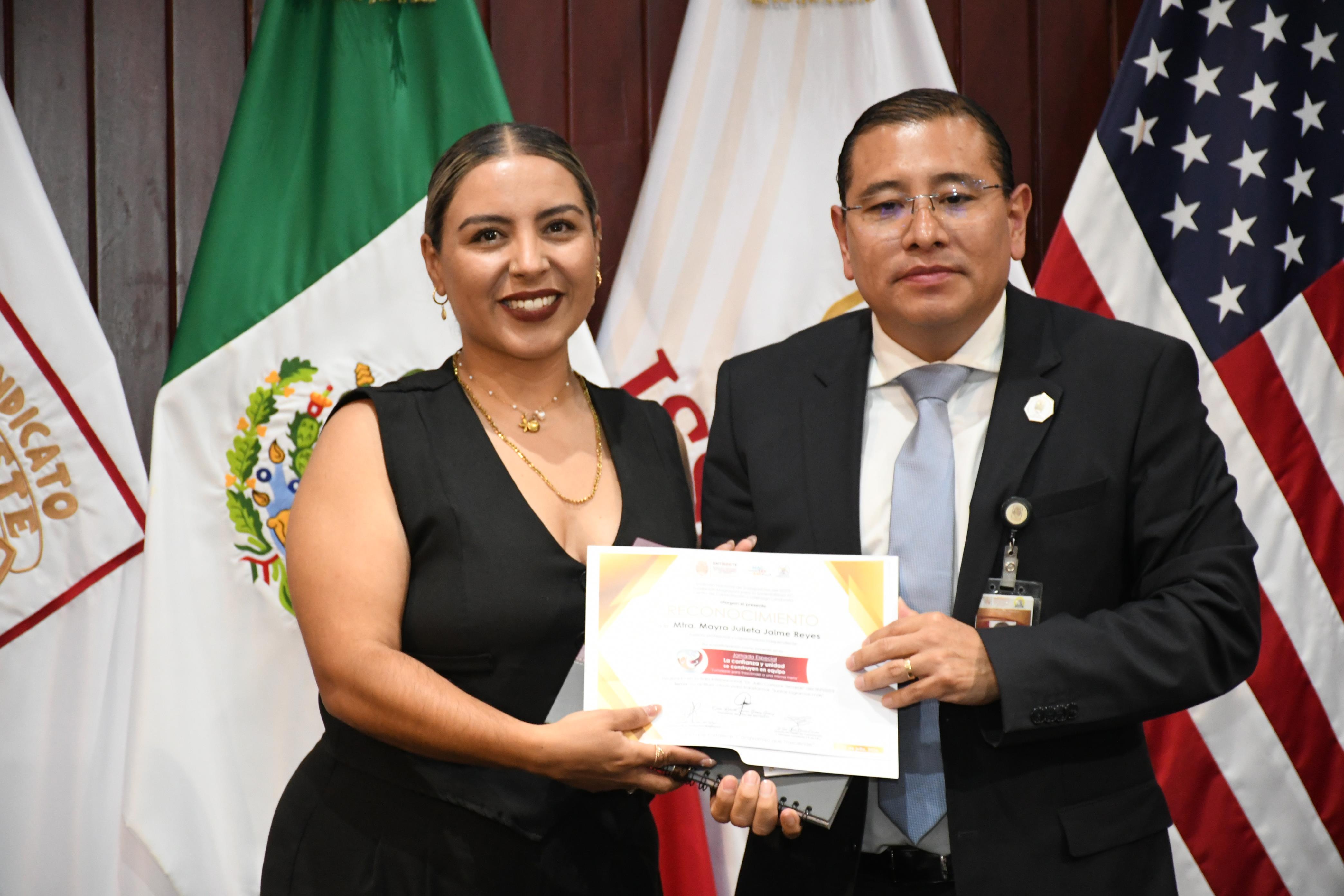 Inicio de actividades de capacitación con la Jornada Especial “La Confianza y Unidad se Construye en Equipo”
